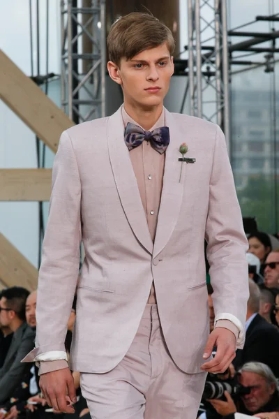 Look 82